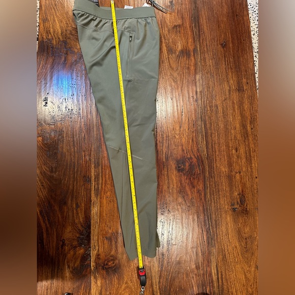 NWT! adidas AEROREADY Men's D4T Training Joggers Olive Strata Size S - Picture 12 of 12